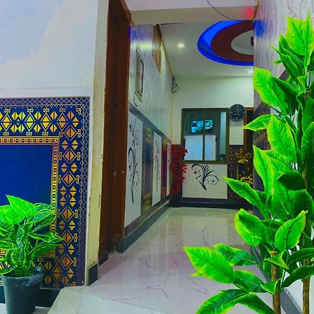 Khyber Inn Исламабад Экстерьер фото