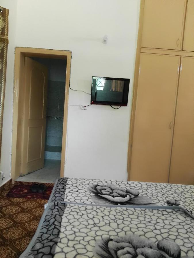 Khyber Inn Исламабад Экстерьер фото